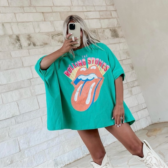 Oversized Rolling Stones Graphic Tee T-shirt top shirt S M L - Picture 3 of 4